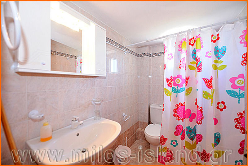 Iremia Rooms Adamantas Exterior photo